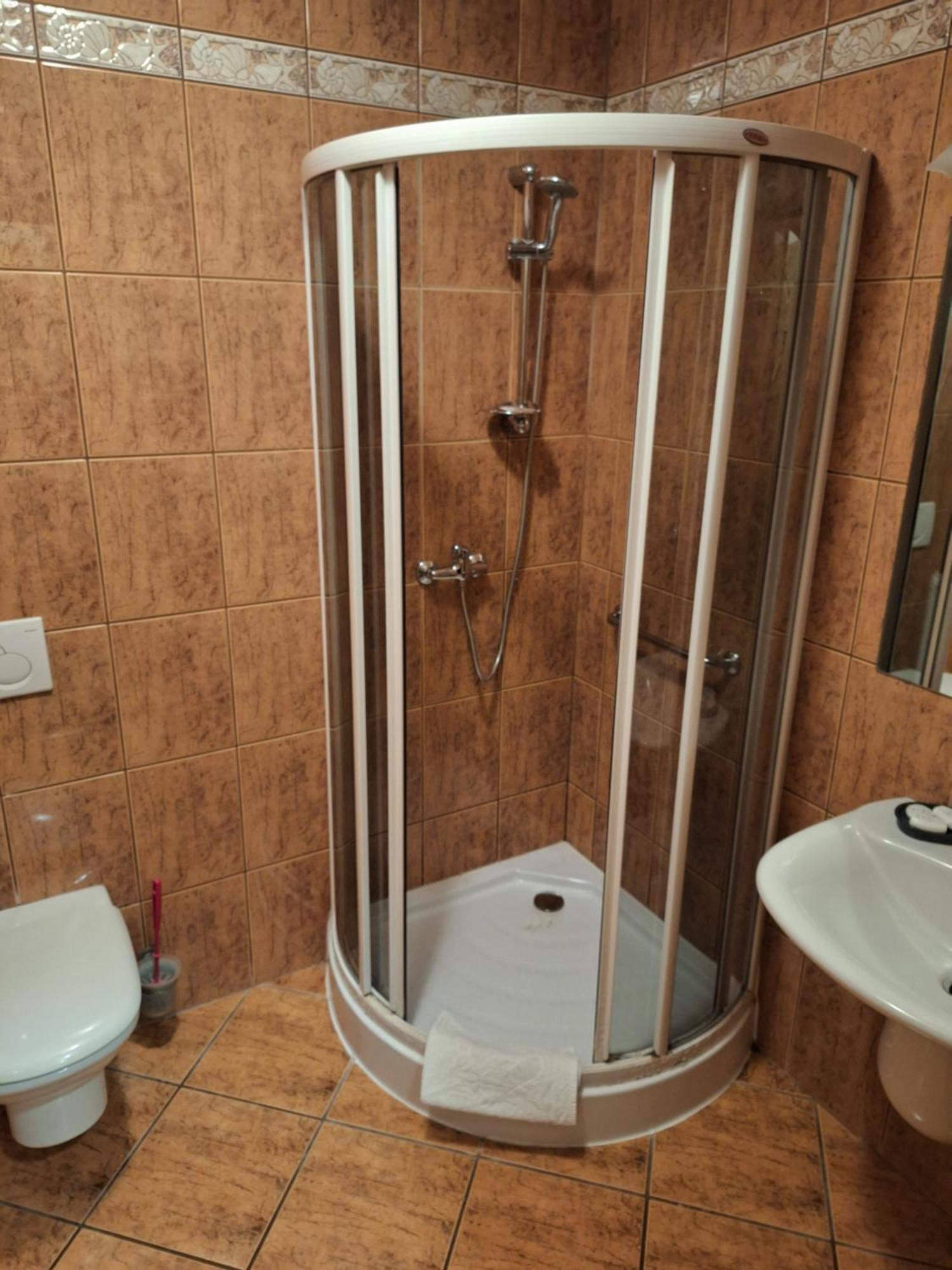 Hotel Malwa Ostrów Wielkopolski 外观 照片