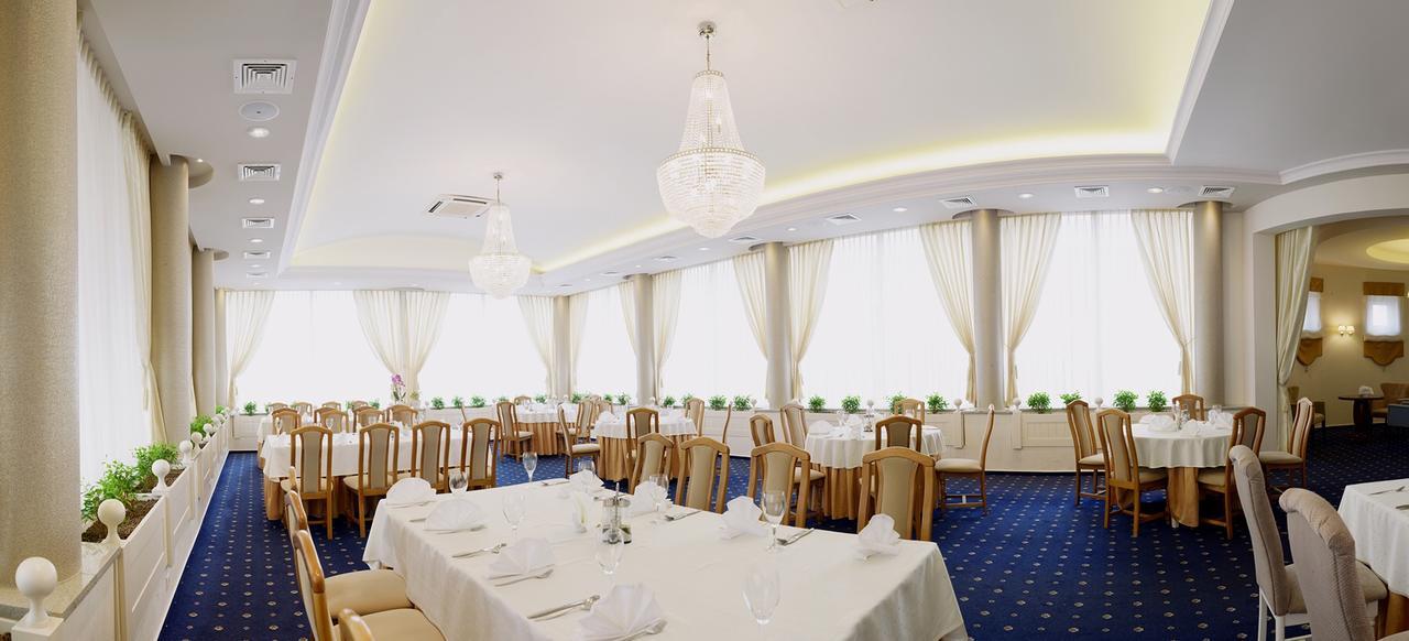 Hotel Malwa Ostrów Wielkopolski 外观 照片